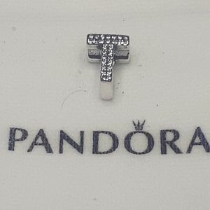 Pandora letter T